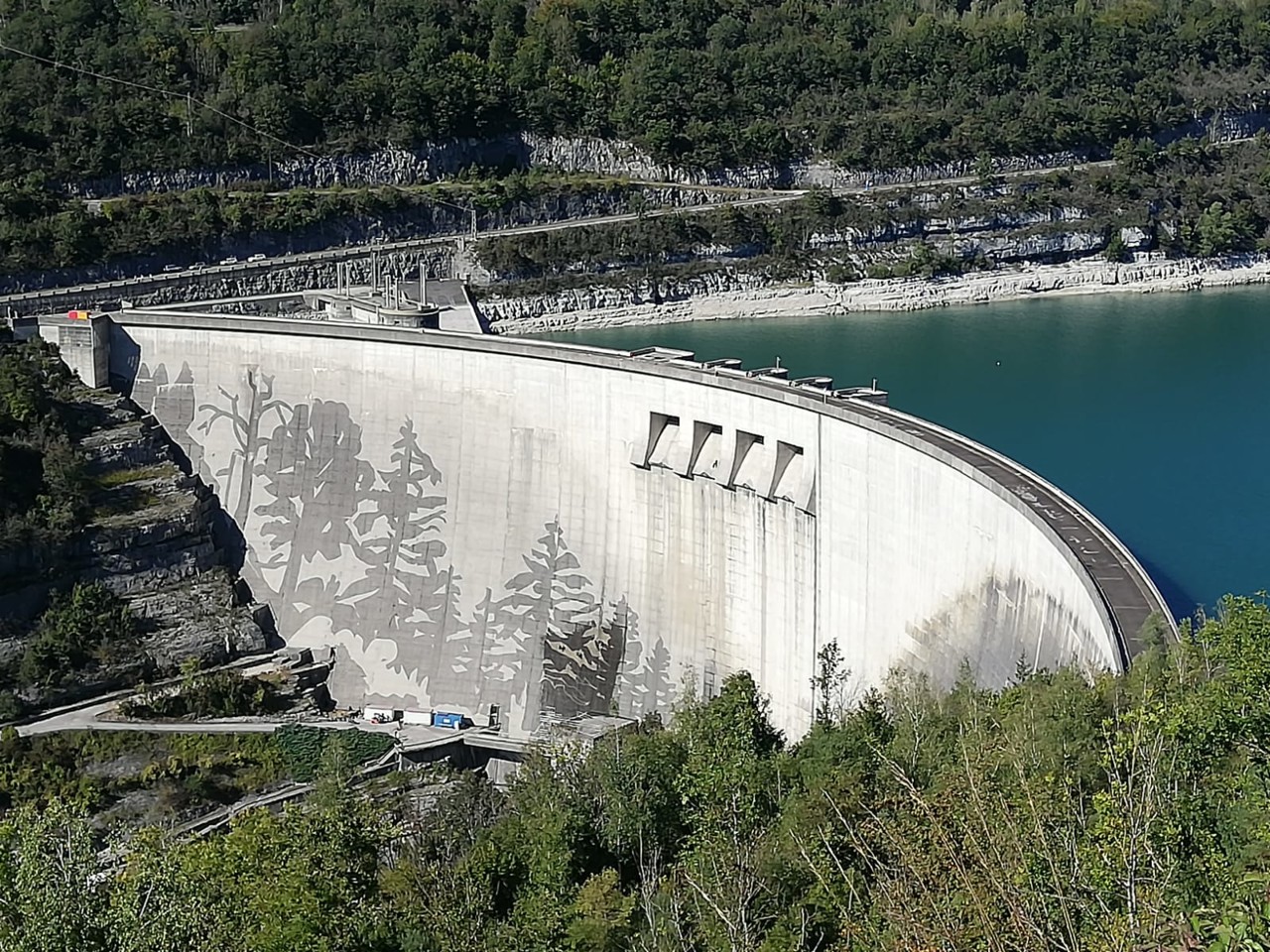 Amicale des Myrtilles_Barrage de Vouglans